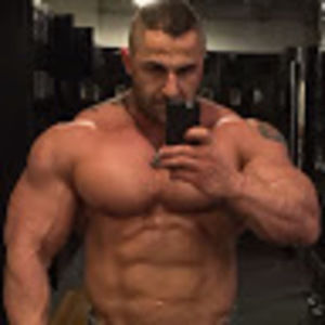 Meet your Posher, Mika